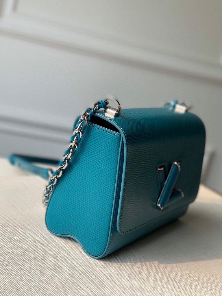 LV M55320 Louis Vuitton Twist MM shoulder Epi M50282 bag Blue