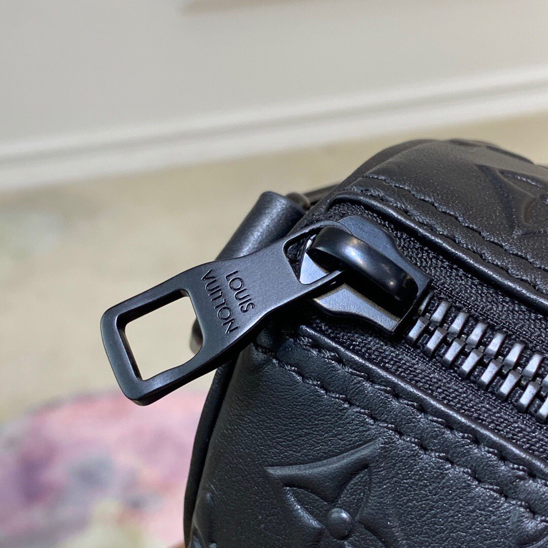 LV M57960 Louis Vuitton Keepall XS Handbag M57961 Black
