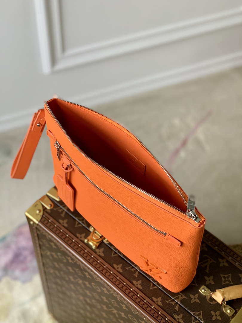 Louis Vuitton M69837 LV Aerogram Pochette iPad Orange