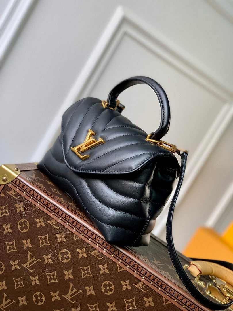 LV M21720 Louis Vuitton Hold Me Top-handle Bag Black