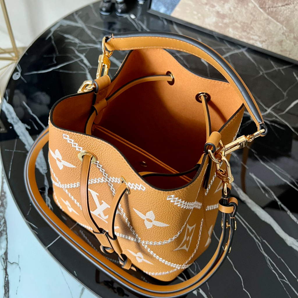 Louis Vuitton M46029 LV M46023 N��oNo�� MM Monogram Arizona Brown