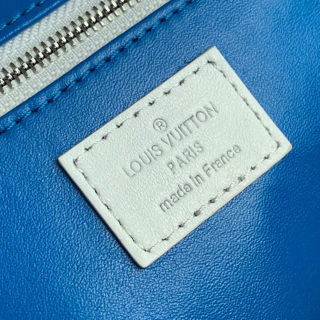 LV M44494 Louis Vuitton Dopp Kit Toilet Pouch Watercolour