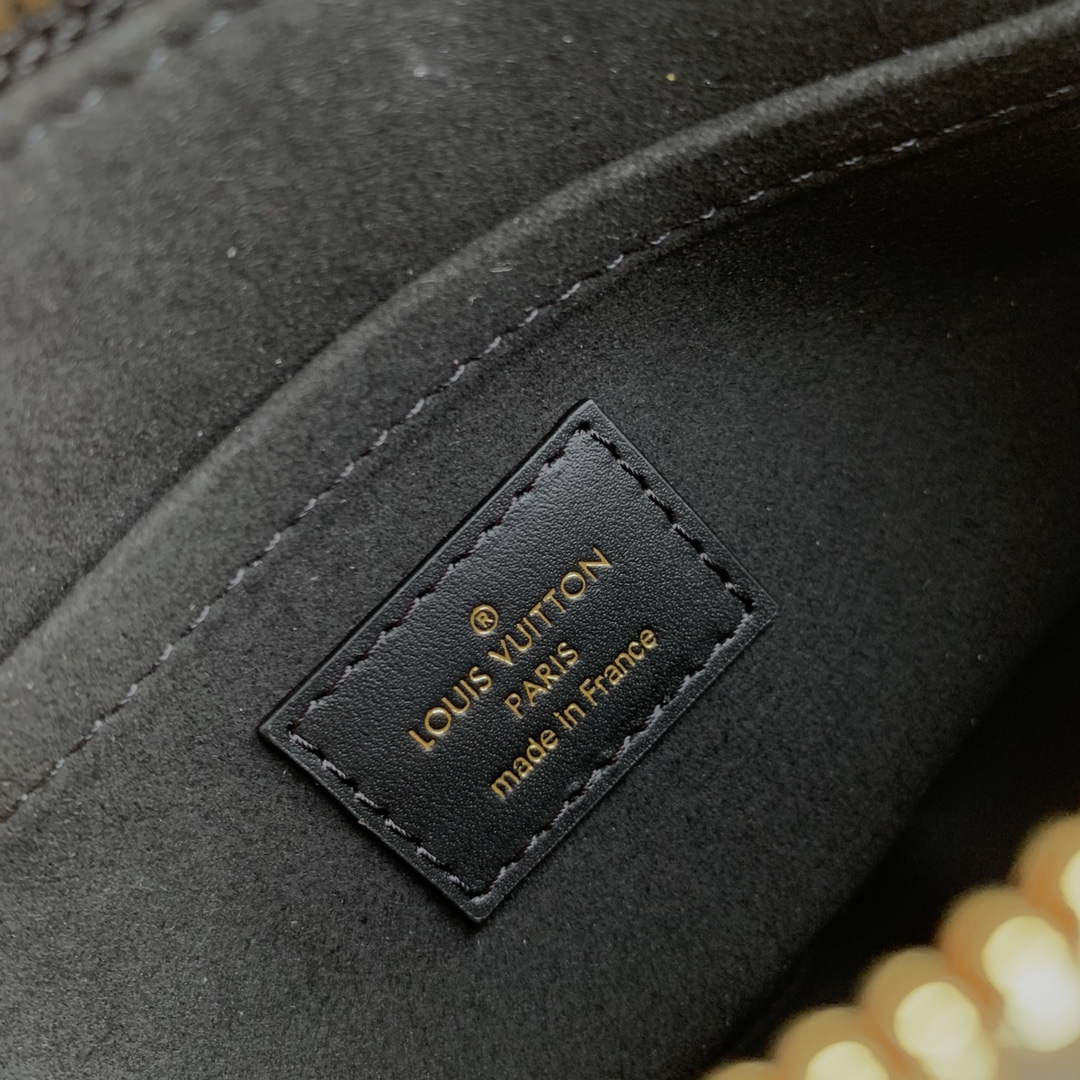 LV M23640 Louis Vuitton OnTheGo East West Tote Bag Black