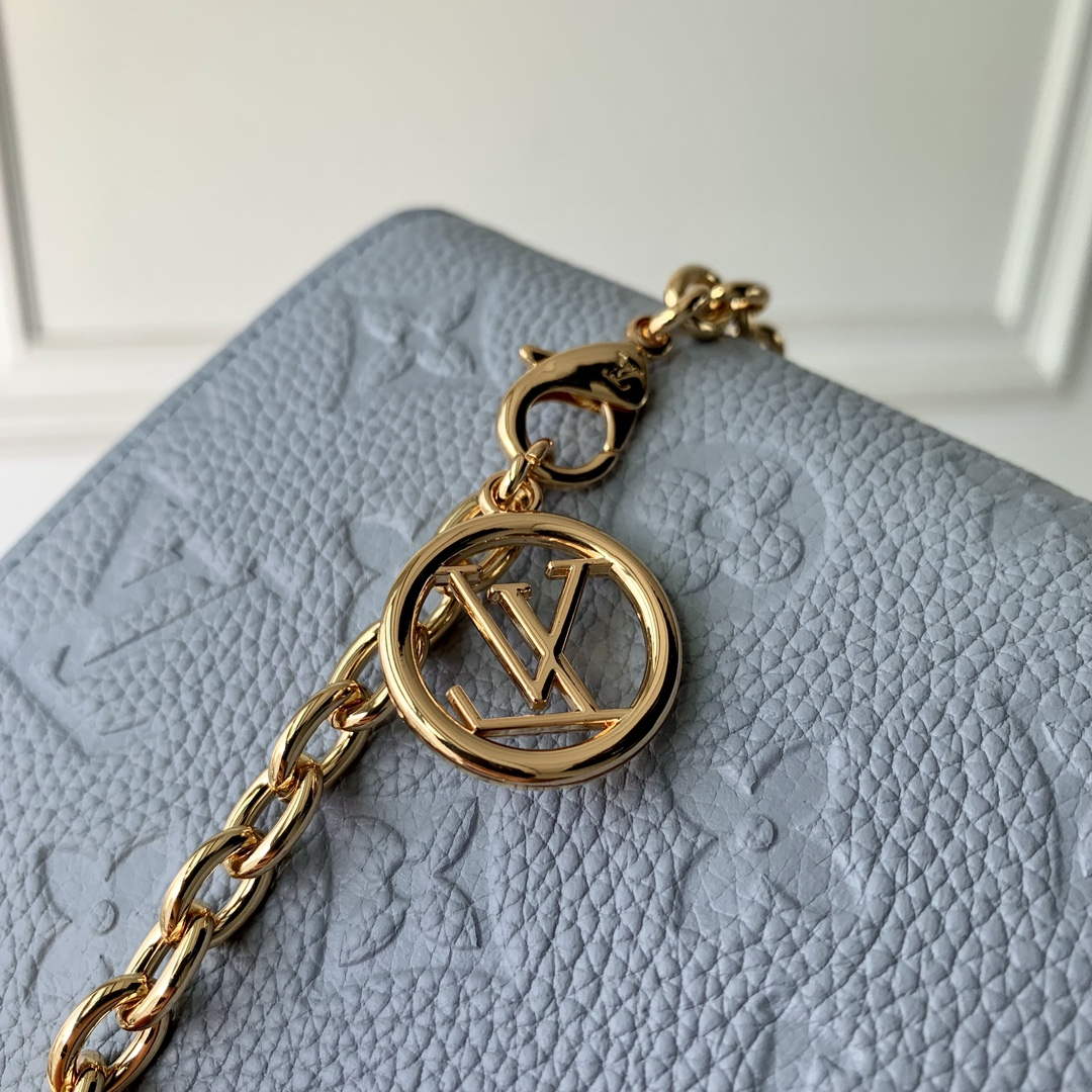 LV M83233 Louis Vuitton Wallet On Chain Lily Bag Blue Hour