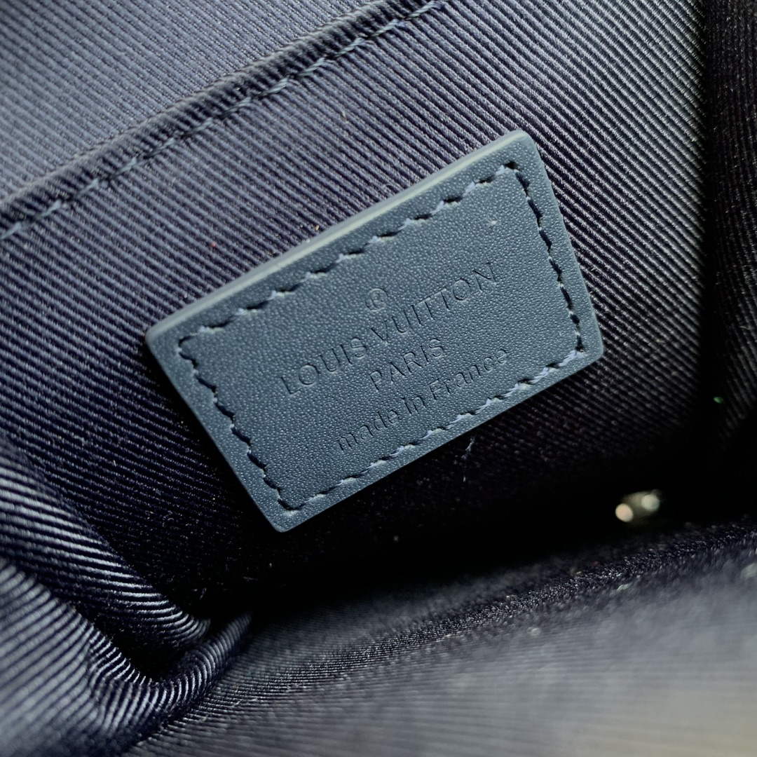 LV M57089 Louis Vuitton Phone Pouch Blue