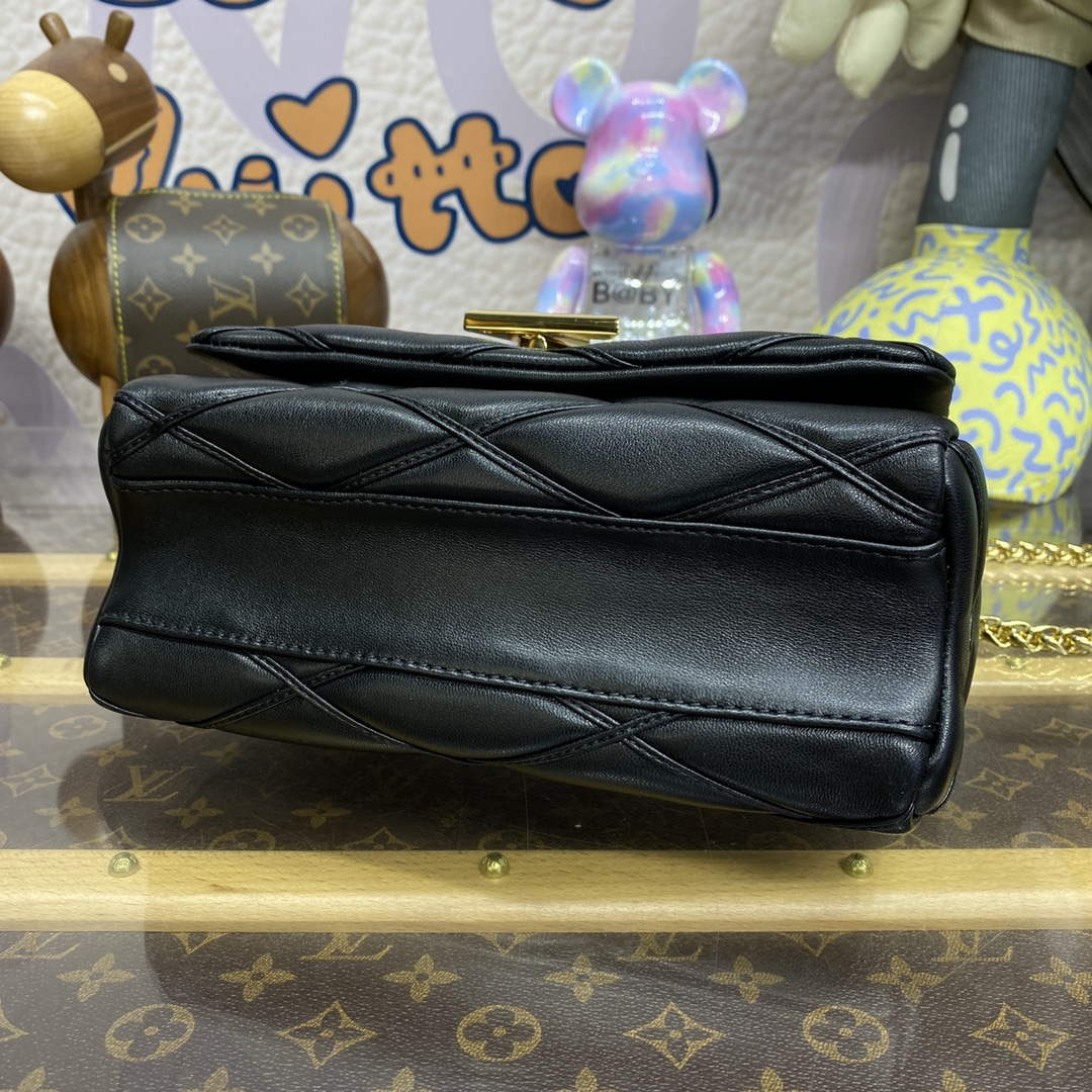LV M22891 Louis Vuitton GO-14 MM Bag Black