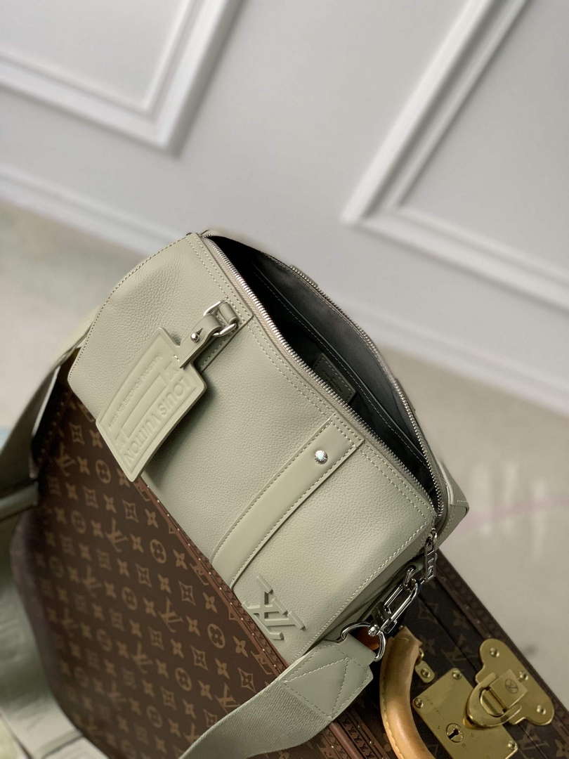 LV M22486 Louis Vuitton City Keepall Travel Bag Grey