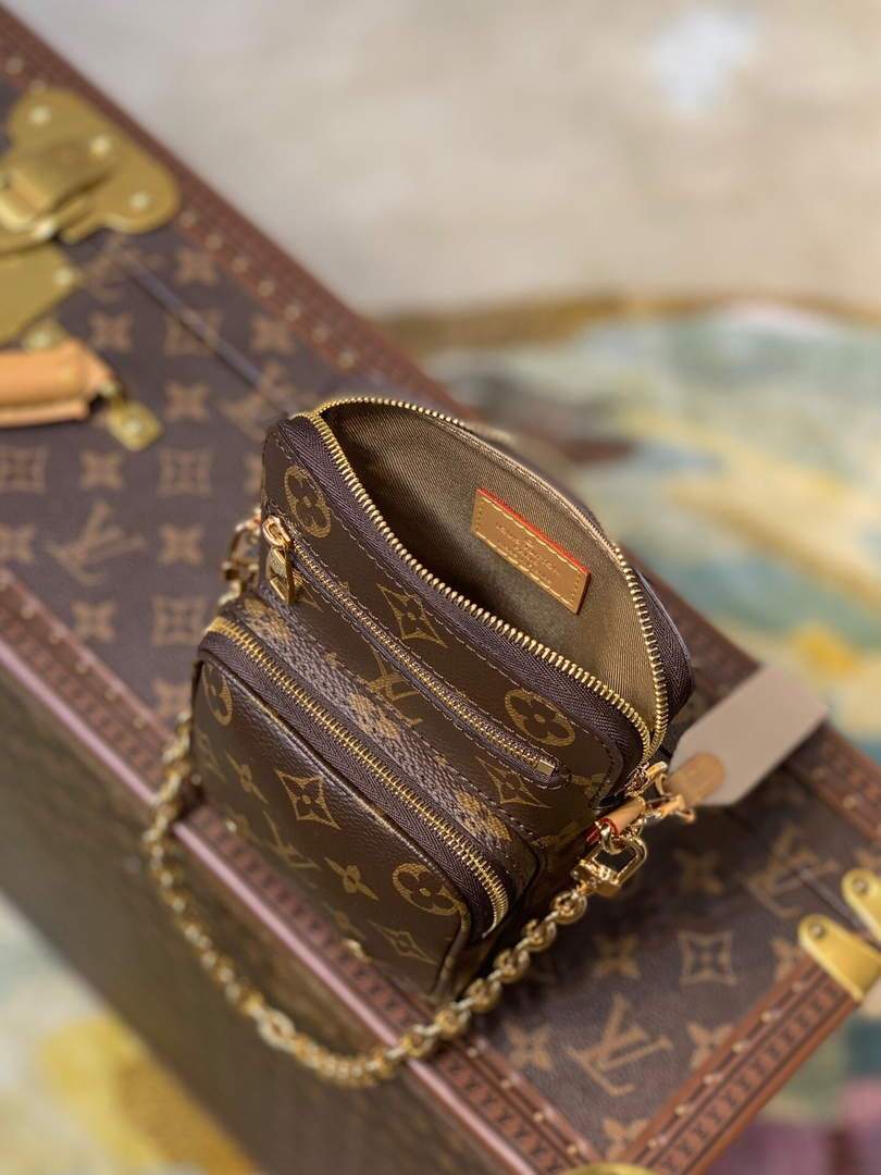 LV M80746 Louis Vuitton Utility Phone Sleeve Monogram Bag