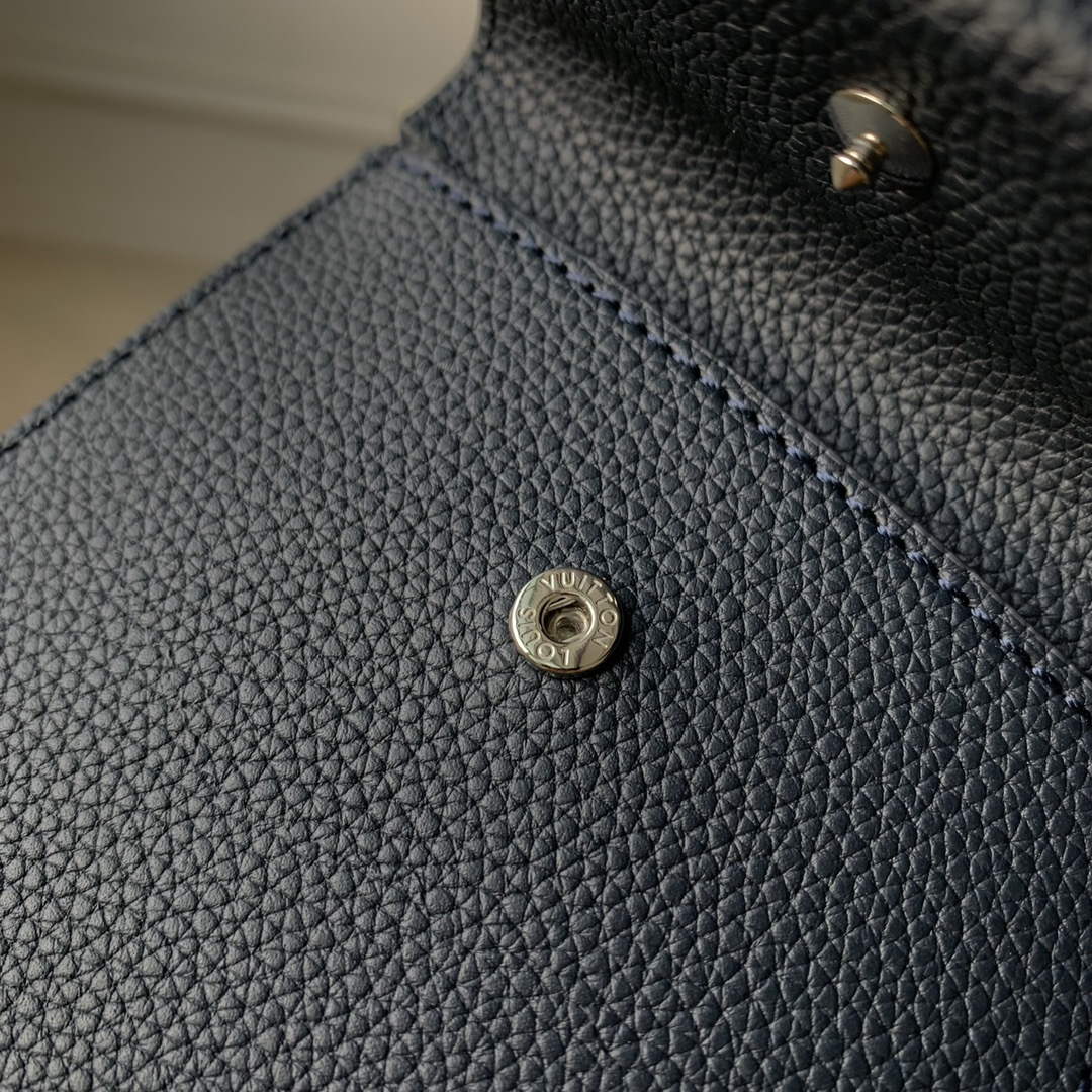 LV M57089 Louis Vuitton Phone Pouch Blue