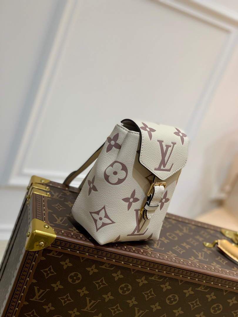 LV M45764 Louis Vuitton Tiny Backpack M80738 White