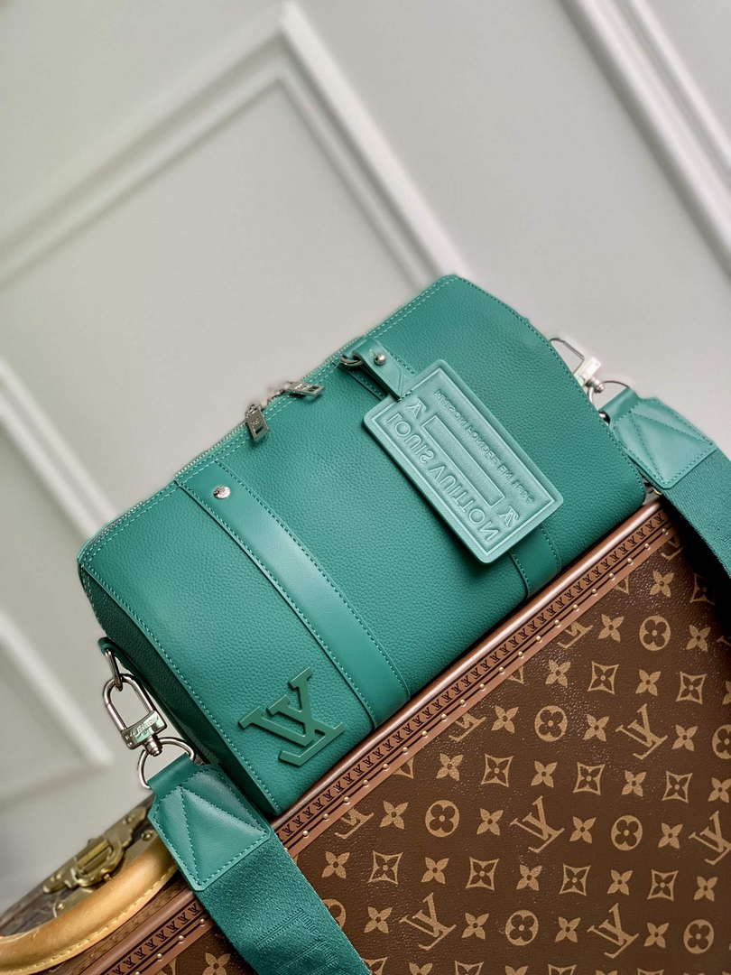 LV M22486 Louis Vuitton City Keepall Travel Bag Green