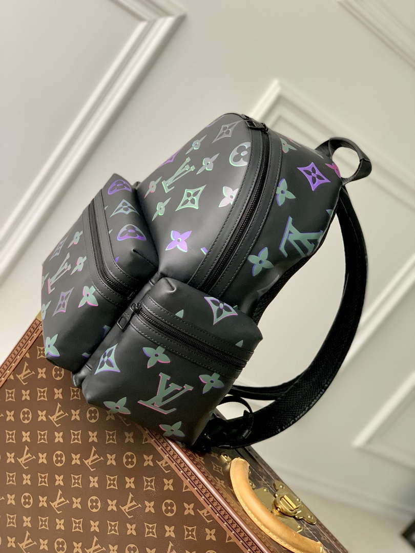 LV M22488 Louis Vuitton Comet Backpack Bag Black Borealis