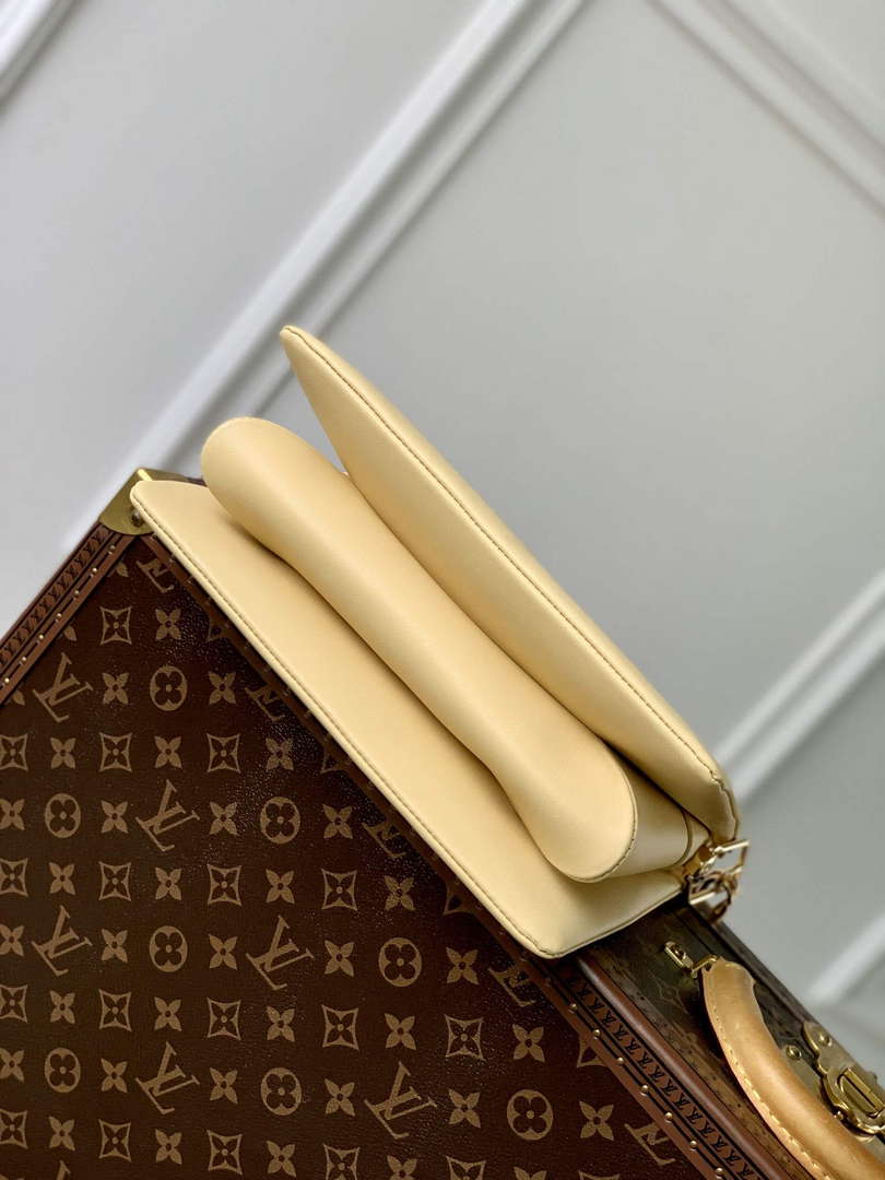 LV M57790 Louis Vuitton Coussin PM Handbag Yellow