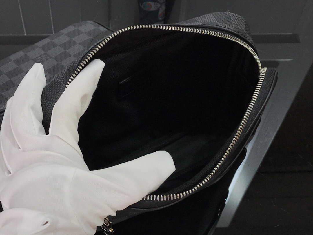 LV N50018 Louis Vuitton Scott Messenger Shoulder Bag Black