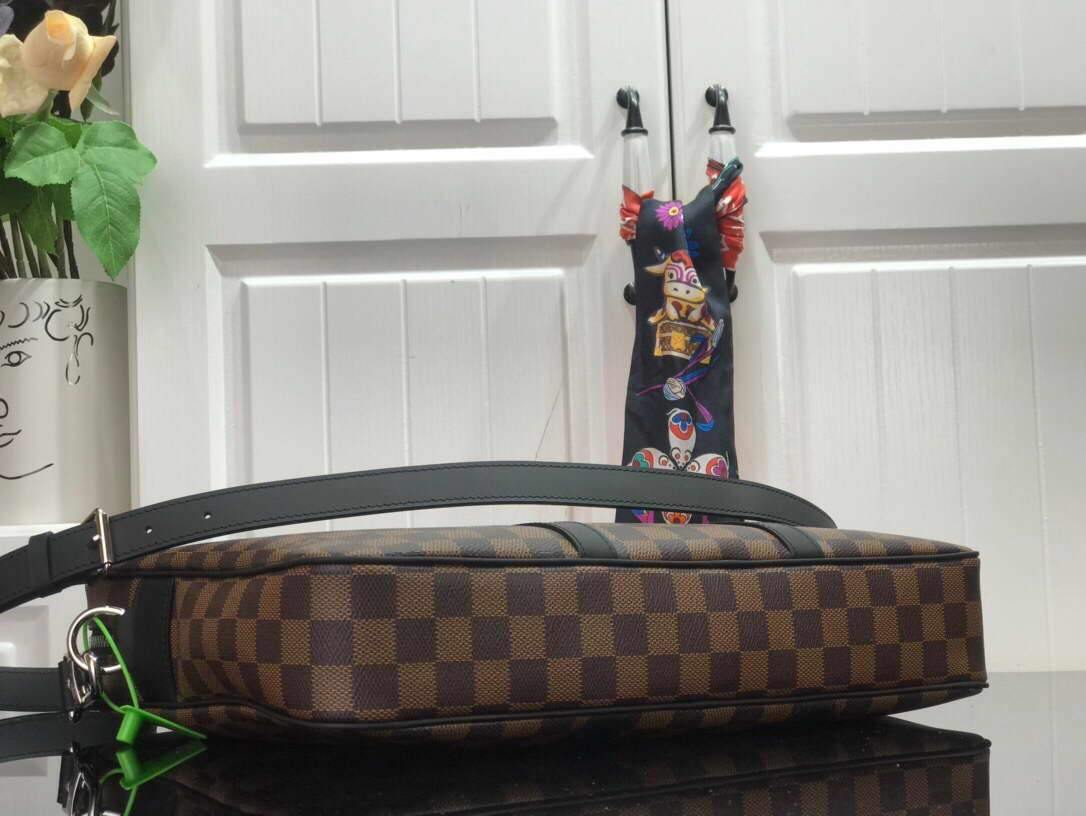 LV N41478 Louis Vuitton Porte Documents Voyage Pm Damier Ebene