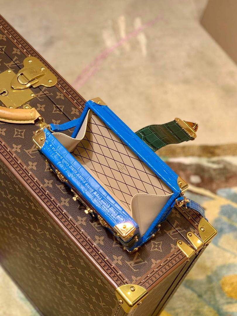 LV N93808 Louis Vuitton Petite Malle crocodilien brillant Bag N93144 Blue