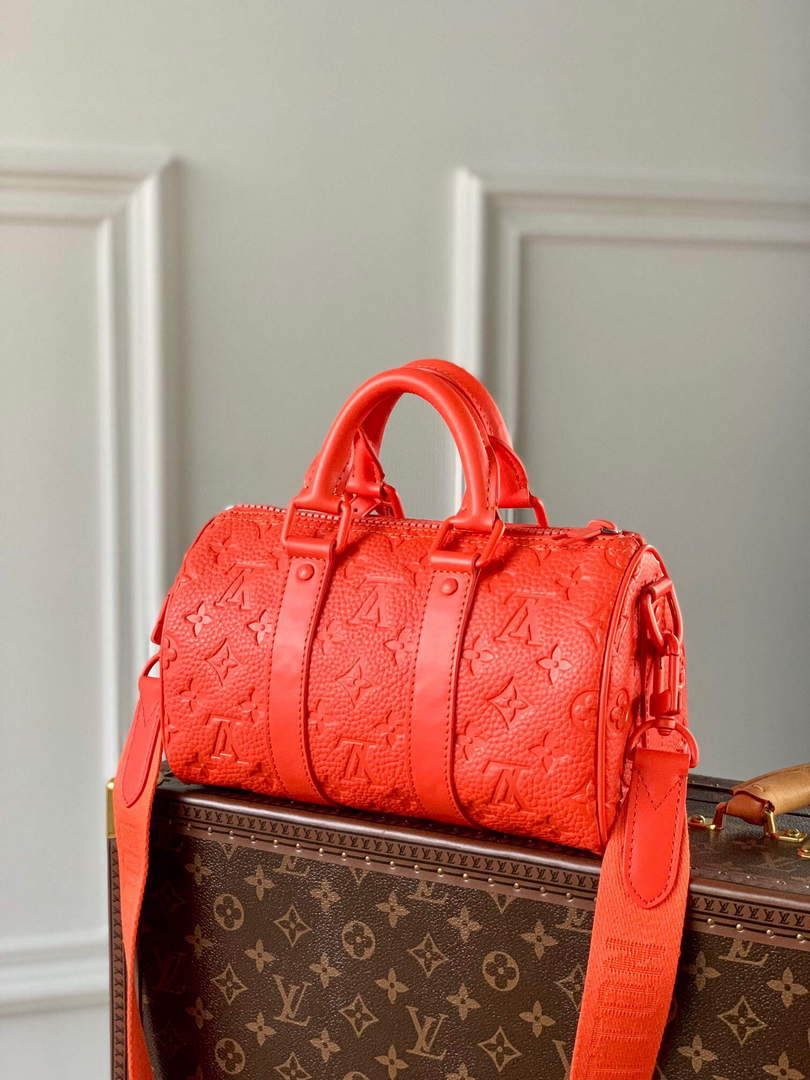 LV M20930 Louis Vuitton Keepall Bandouliere 25 Bag Orange