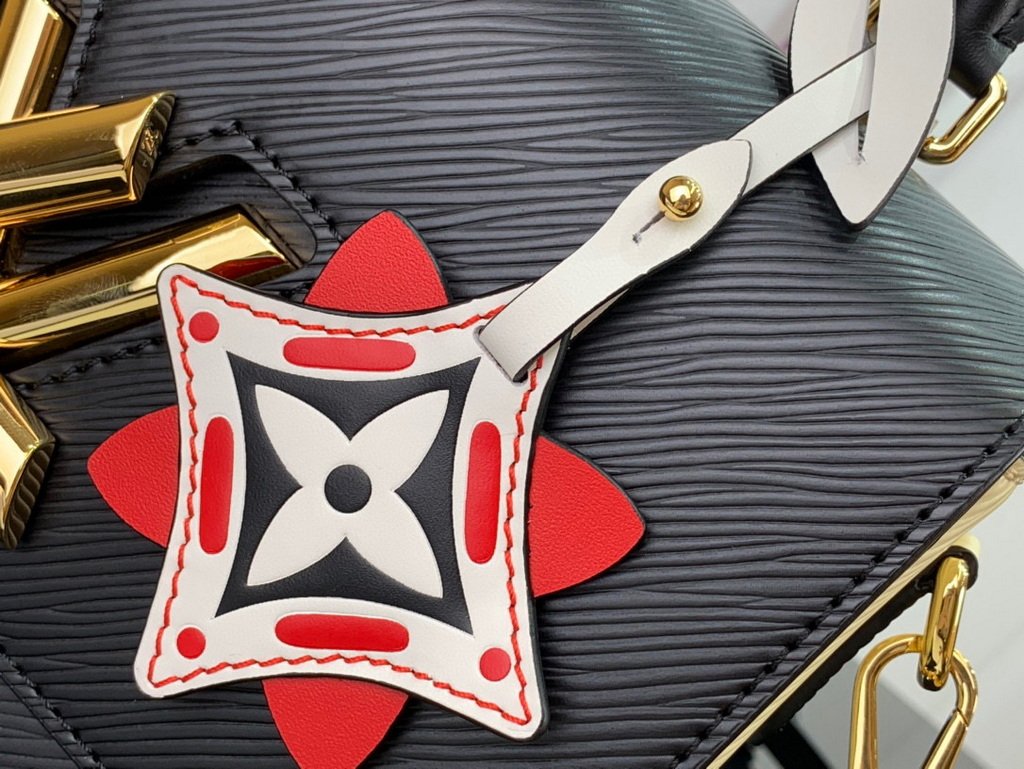 Louis Vuitton M56780 LV Crafty Twist MM Bag M56779 Epi Black