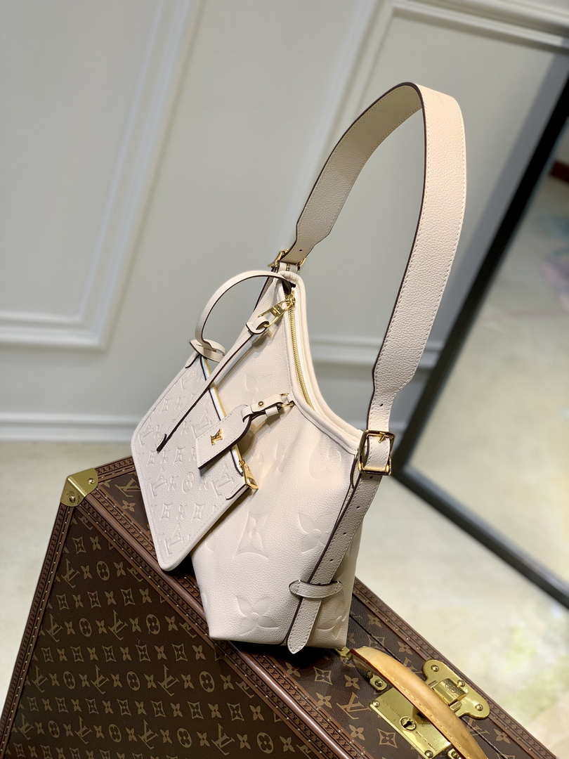 Louis Vuitton M46293 LV Carryall PM monogram Cr��me Biege