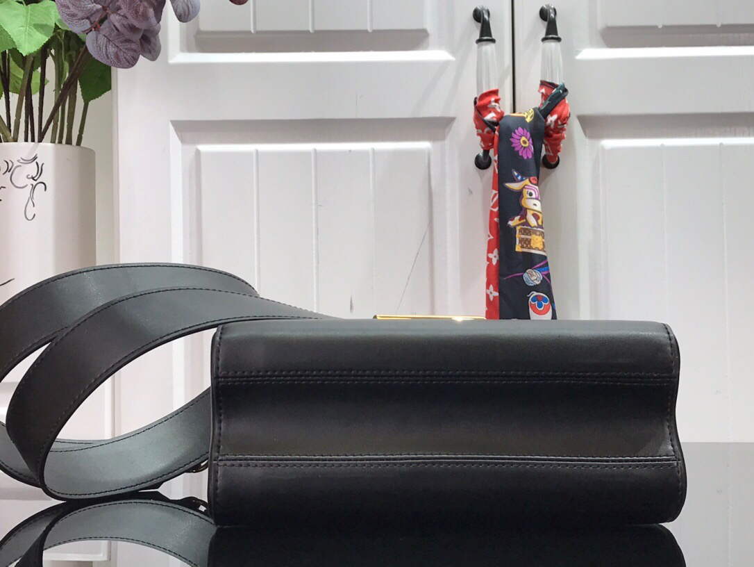 LV M57442 Louis Vuitton Since 1854 Twist MM