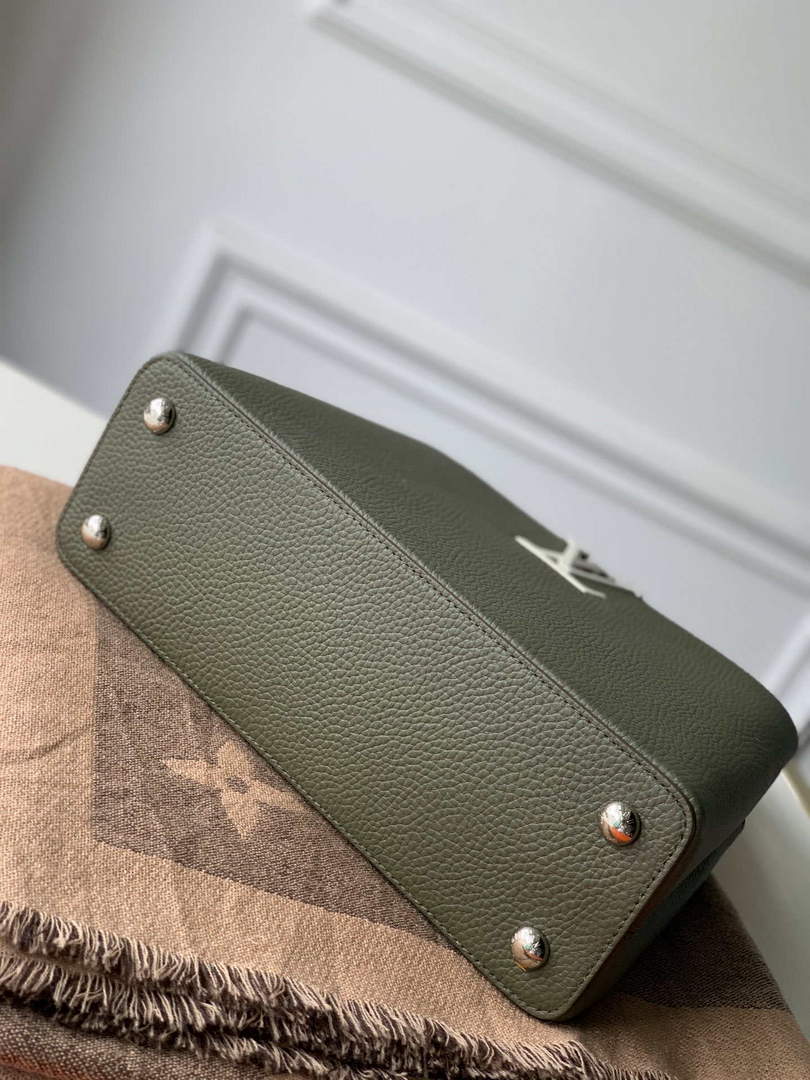 LV M57523 Louis Vuitton Capucines MM Handbag Green and Brown