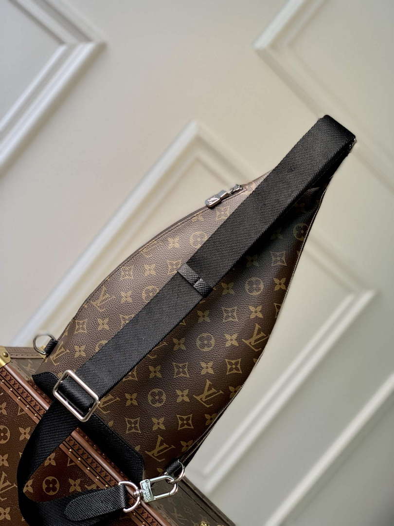 LV M30936 Louis Vuitton Duo Sling Bag Black Monogram