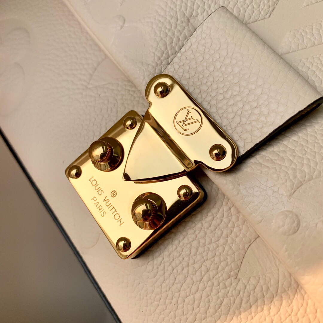 LV M46041 Louis Vuitton Madeleine MM Handbag Cr��me Beige