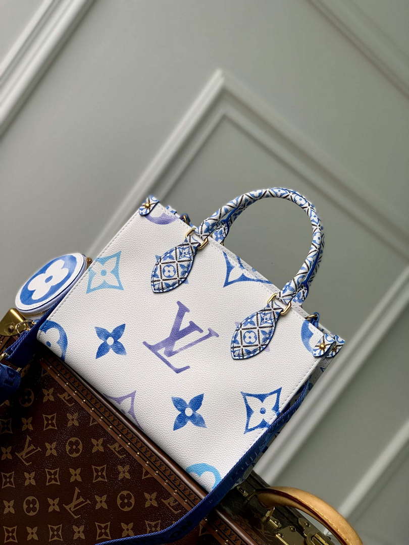 LV M22976 Louis Vuitton OnTheGo PM Handbag Blue