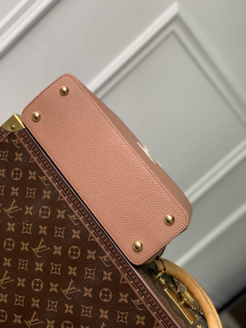 LV M21045 Louis Vuitton Capucines MM Bag Trianon Pink / Greige