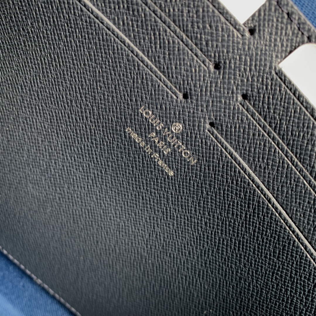 LV M22763 Louis Vuitton Pochette Voyage MM Bag Abyss Blue