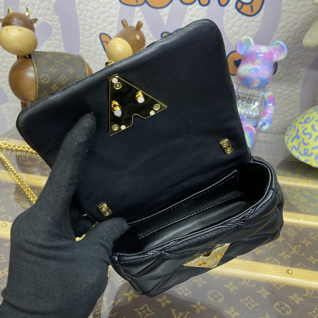 LV M23625 Louis Vuitton Pico GO-14 Bag Black