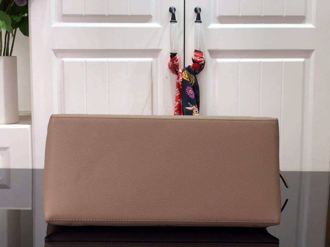 LV M45833 Louis Vuitton Grand Palais Monogram Tote Bag Gray M45811