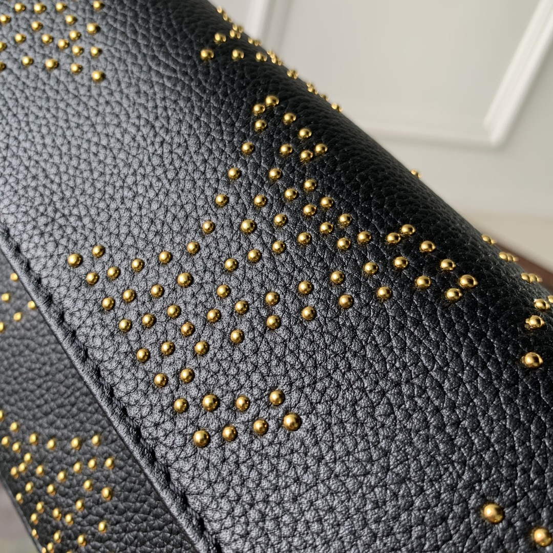 LV M82653 Louis Vuitton Ivy Wallet On Chain Black