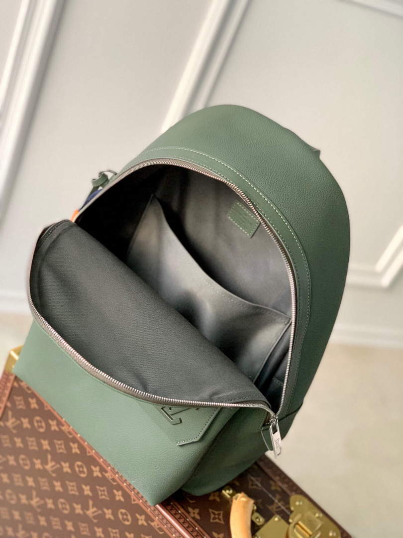 LV M57079 Louis Vuitton Backpack Lv Aerogram Green