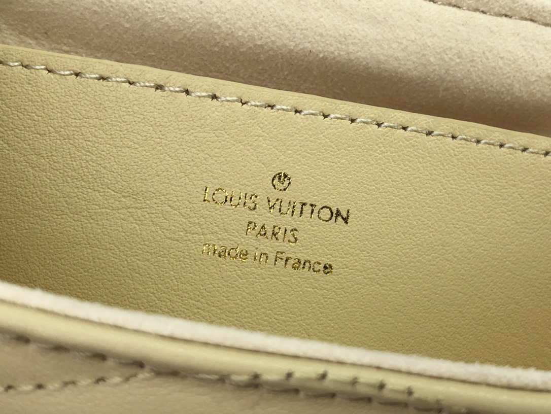 LV M56466 Louis Vuitton New Wave Multi-Pochette Leather M56467 Light Yellow