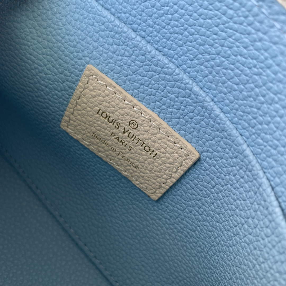 LV M45951 Louis Vuitton Pochette Cosmetique PM Blue