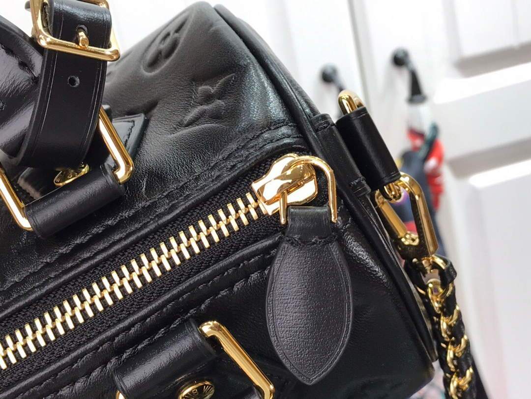 LV M57111 Louis Vuitton Speedy BB Handbag Black