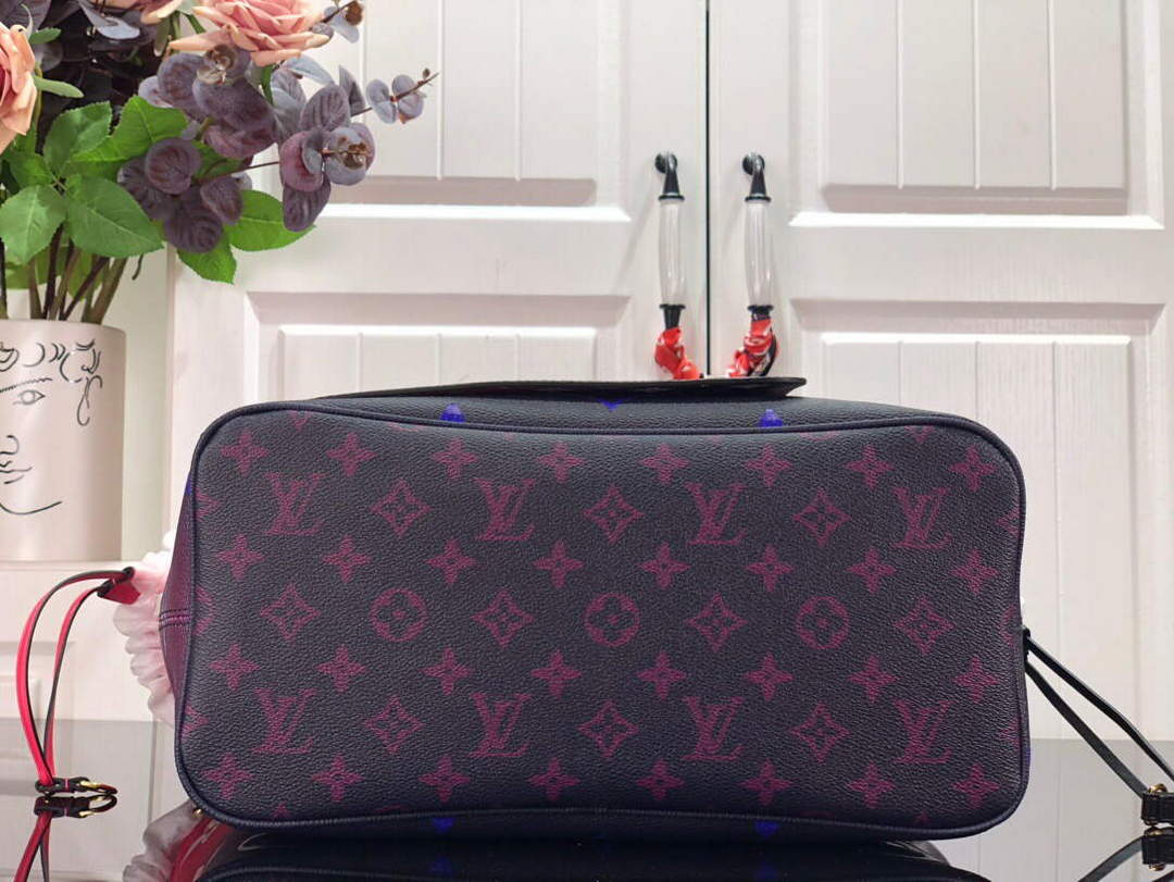LV M20511 Louis Vuitton Neverfull MM Tote Bag