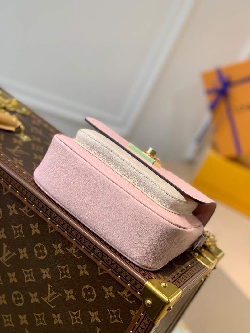 LV M58555 Louis Vuitton Lockme Tender Bag M58557 M58554 Pink