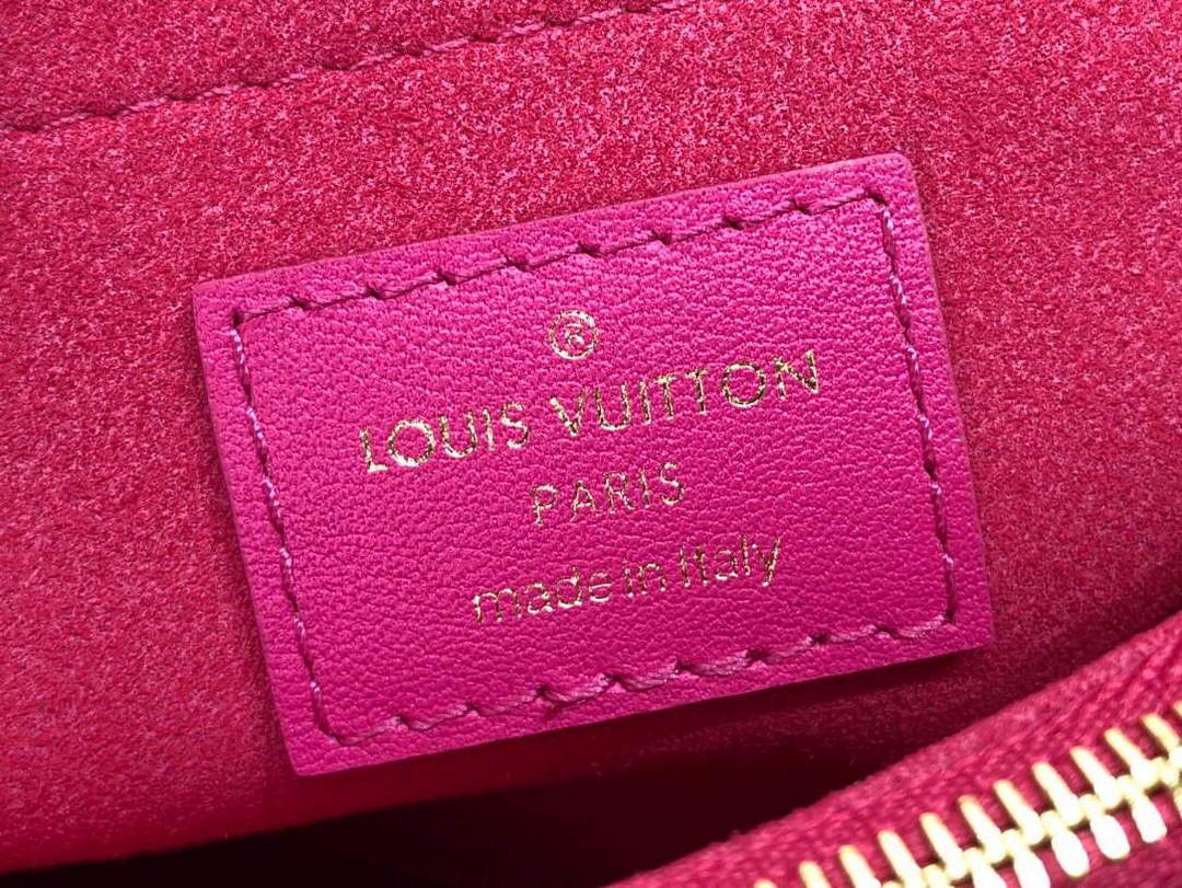 LV M58553 Louis Vuitton New Wave Chain Bag Agathe Pink M58552 M58549 M58550 M58664