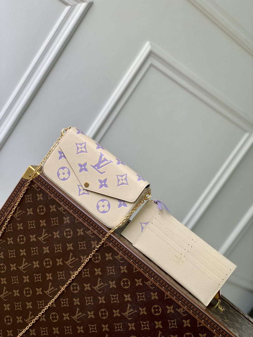 LV M82610 Louis Vuitton Pochette F��licie Bag Taro Purple