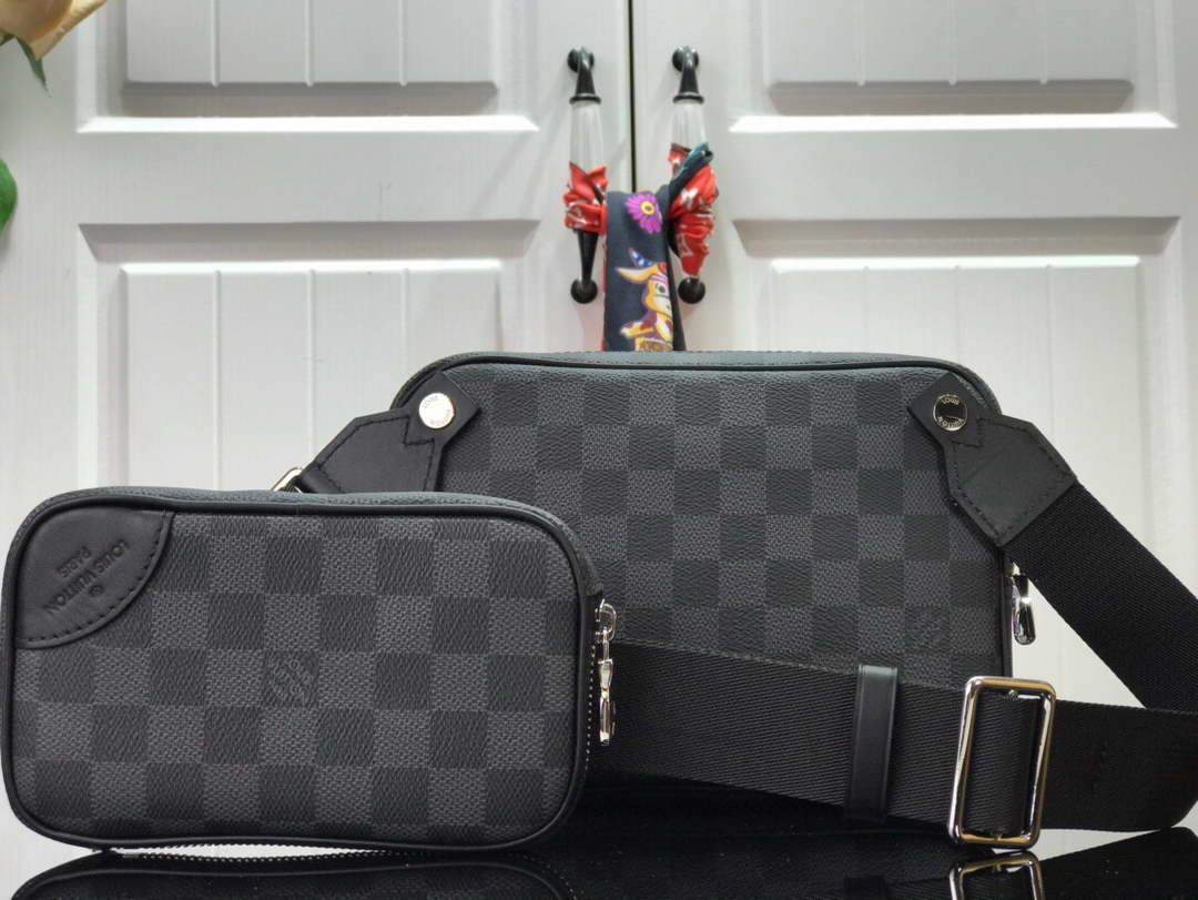 LV N50018 Louis Vuitton Scott Messenger Shoulder Bag Black
