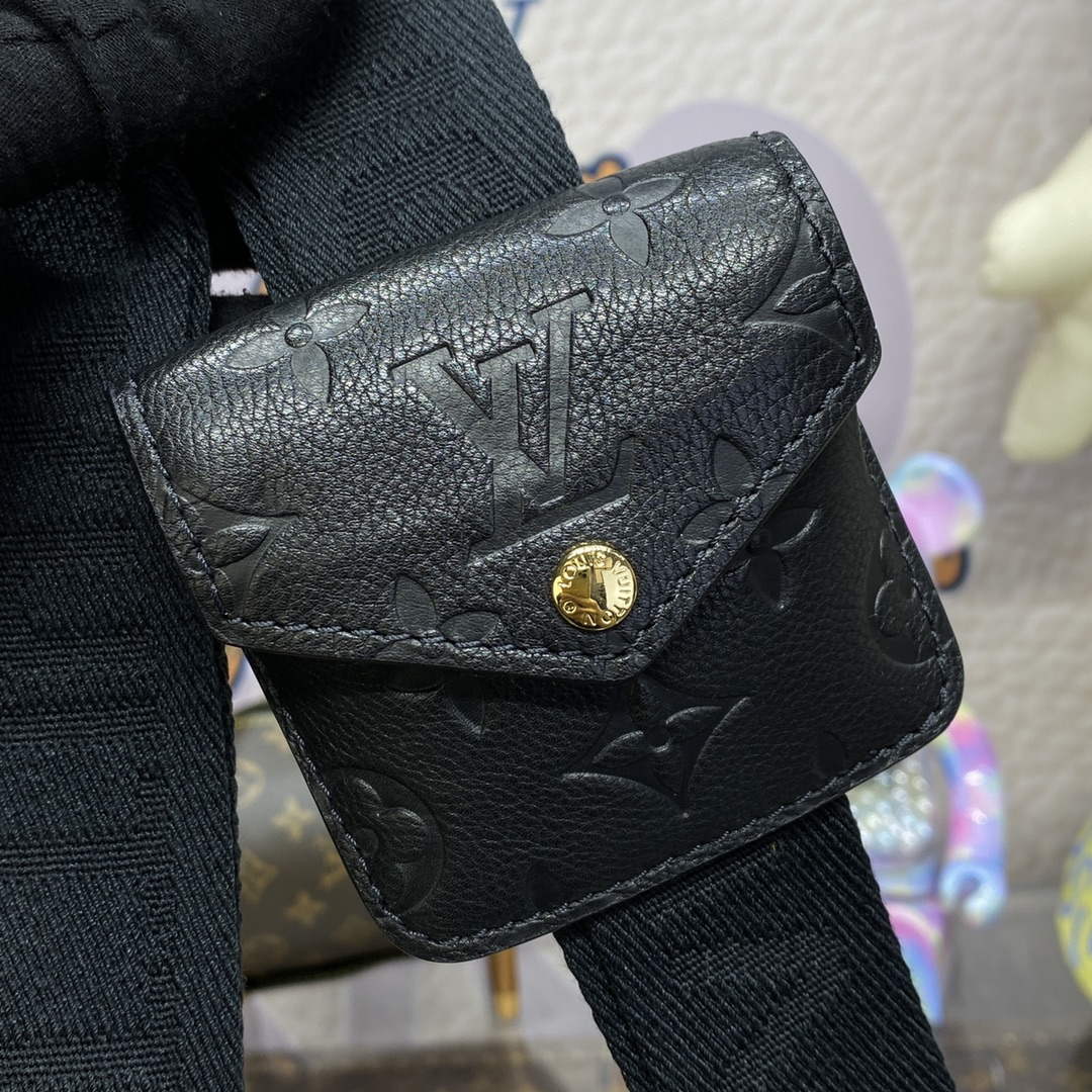 LV M80450 Louis Vuitton Utility Crossbody Bag Black