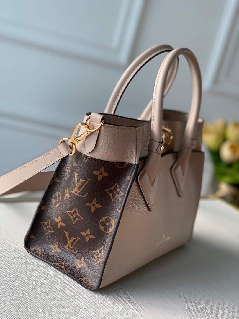 LV M57729 Louis Vuitton On My Side PM Tote Bag M57728 Greige