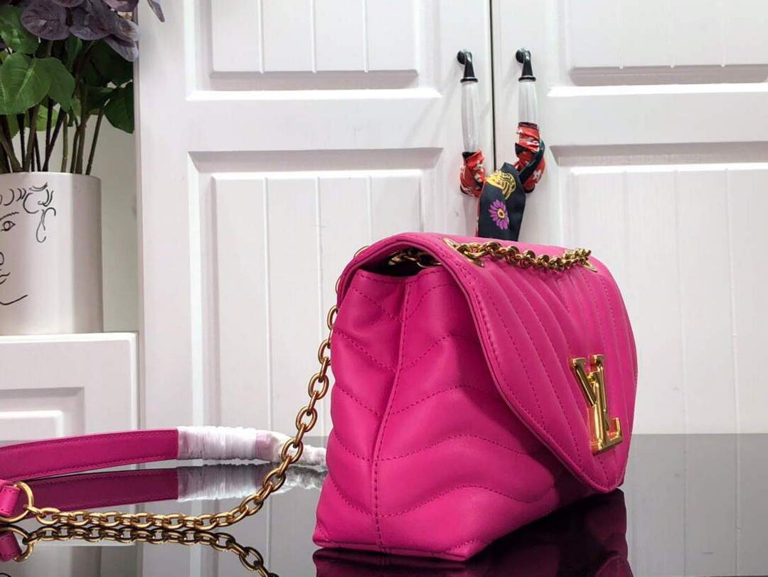LV M58553 Louis Vuitton New Wave Chain Bag Agathe Pink M58552 M58549 M58550 M58664