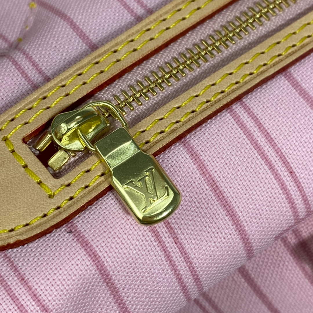 Louis Vuitton LV N41604 Neverfull GM Damier Azur coated canvas