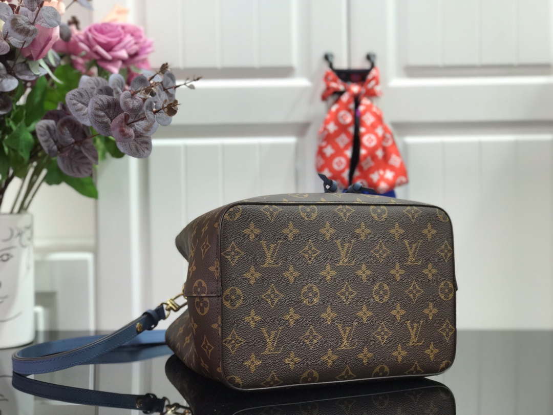 LV M44021 Louis Vuitton NONO MM Bag Monogram Blue