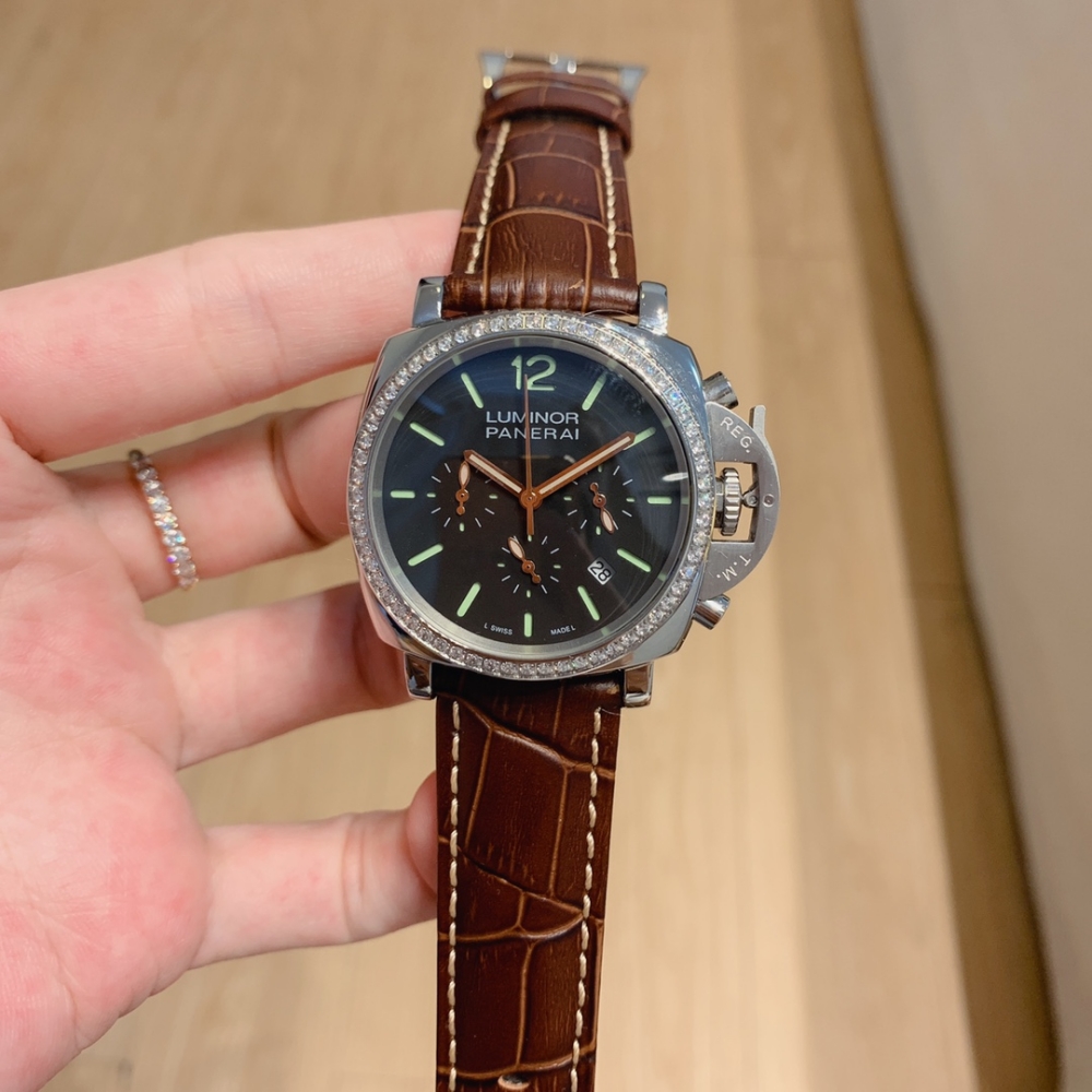 Panerai oh, woman watch