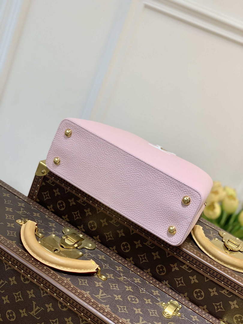LV M59060 Louis Vuitton Capucines MM Handbag Rose Beige