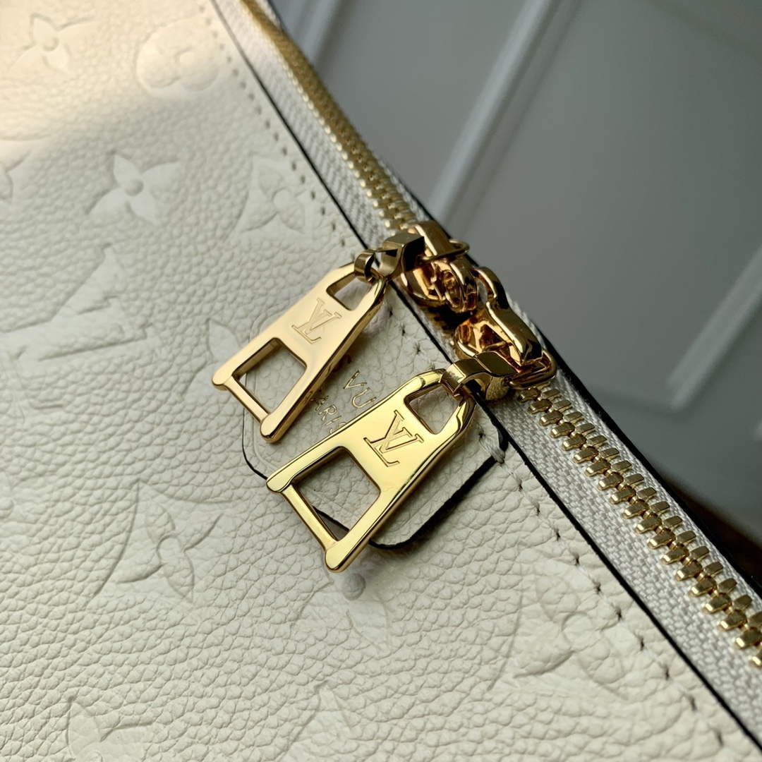 LV M46609 Louis Vuitton Sac Sport Bag Cr��me Beige